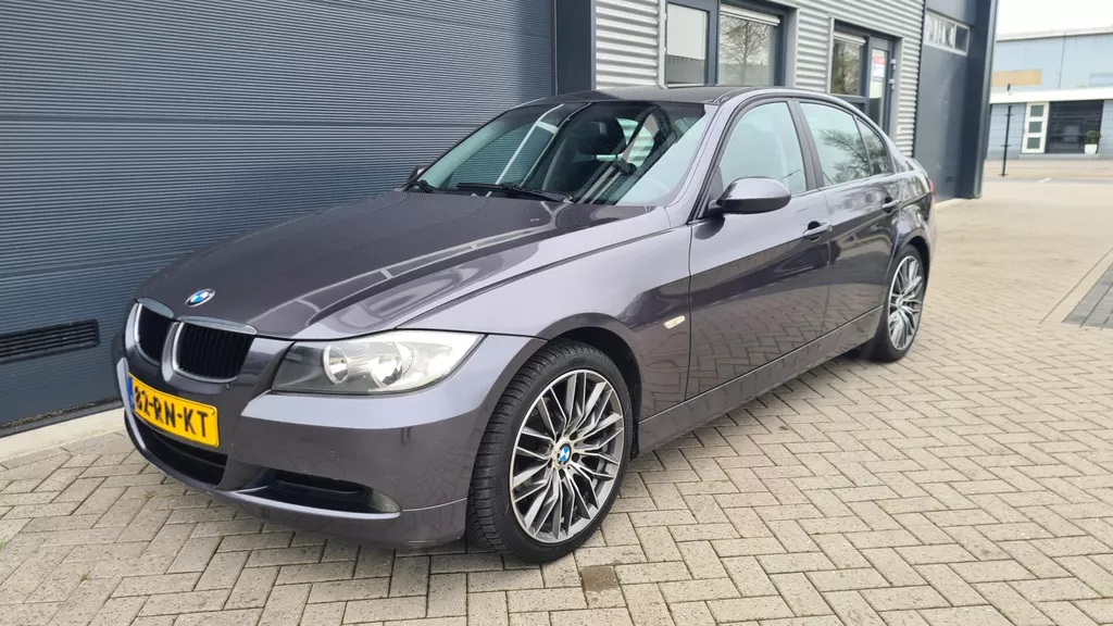 BMW 3-serie 320i Dynamic Executive